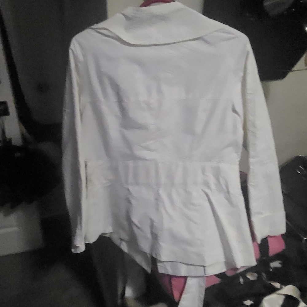 Women's White Jacket - Picture 4 of 4